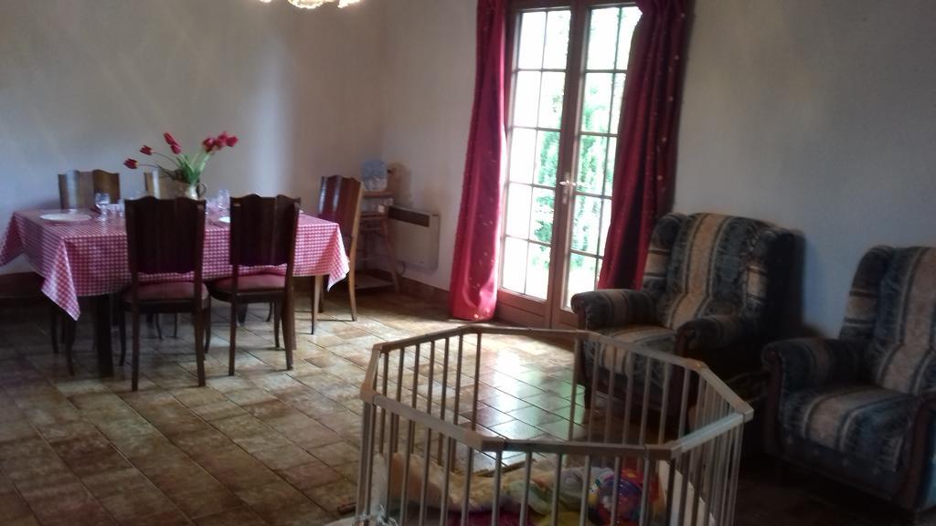 Gite Du Vieux Charme Villa Saint-Amand-en-Puisaye Екстериор снимка